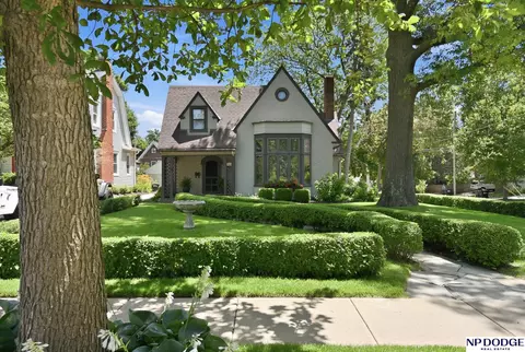323 S 51 Ave, Omaha, NE 68132