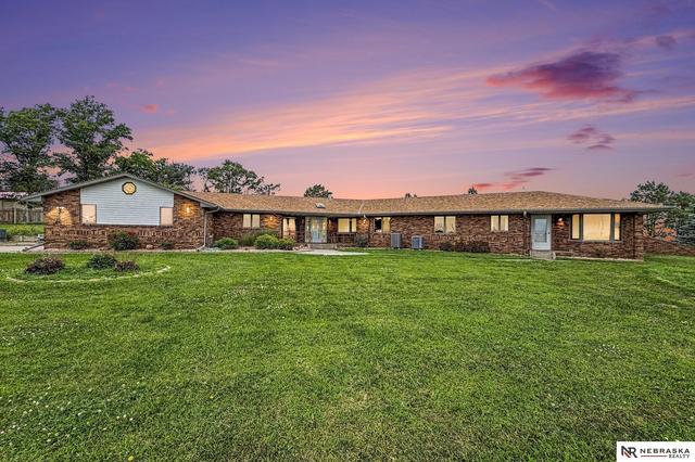 6100 W Waverly Rd, Raymond, NE 68428
