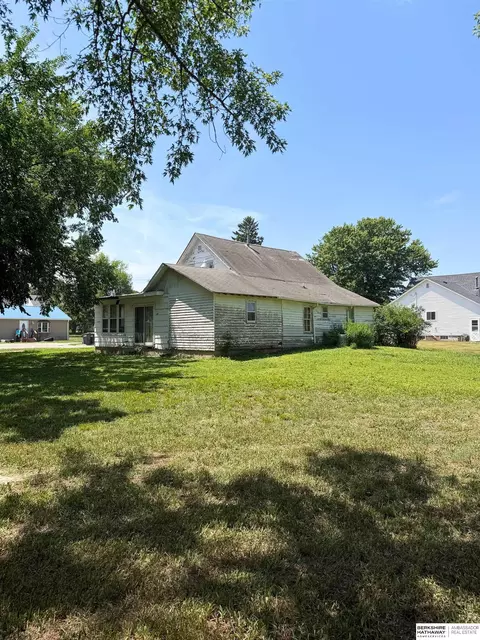 211 E Poplar St, Bancroft, NE 68004 photo 3