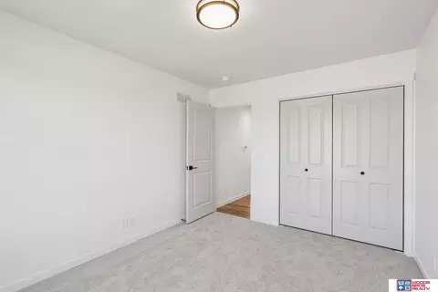 Bedroom - 9101 Castle Pine Dr, Lincoln, NE 68516 photo 4 of 10