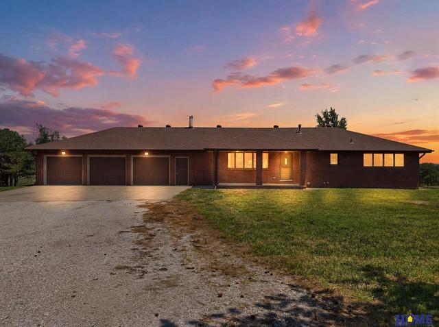 900 S 112th St, Lincoln, NE 68520
