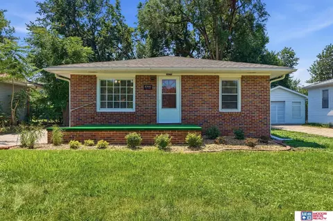 3625 W St, Lincoln, NE 68503
