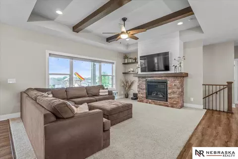 142 E Curtis St, Wahoo, NE 68066 photo 7