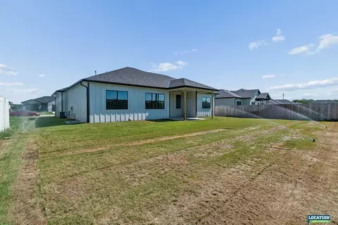 Exterior - 3009 Bertram St, Roca, NE 68430 photo 4 of 7