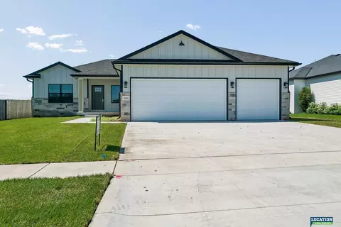 Exterior - 3009 Bertram St, Roca, NE 68430 photo 5 of 7