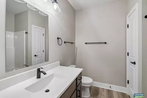 Bath - 3009 Bertram St, Roca, NE 68430 photo 3 of 4