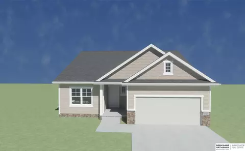 11226 Superior Dr, Papillion, NE 68046