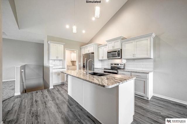 6971 Serpentine Dr, Lincoln, NE 68521