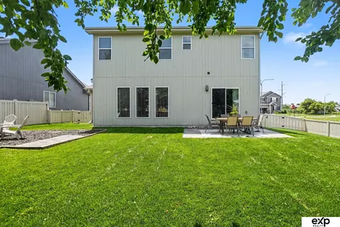 Exterior - 17022 Centennial Rd, Omaha, NE 68136 photo 3 of 5
