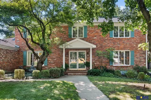 1500 Stonyhill Rd, Lincoln, NE 68520