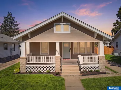 835 S 36th St, Lincoln, NE 68510