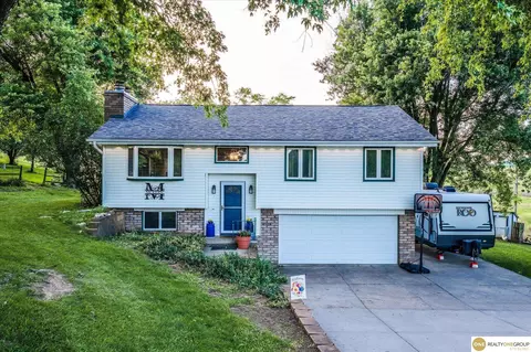 21658 Juniper Rd, Underwood, IA 51576