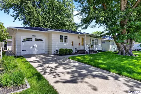 2030 N William Ave, Fremont, NE 68025