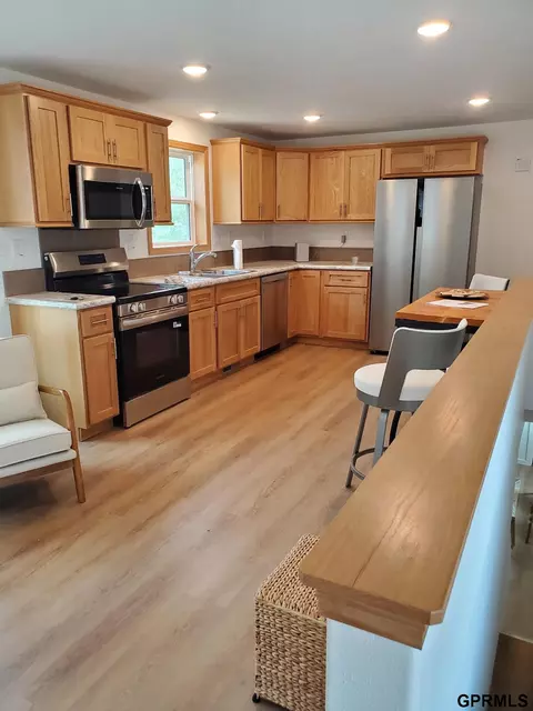 Kitchen - 1625 Willis Ave, Omaha, NE 68110 photo 2 of 2