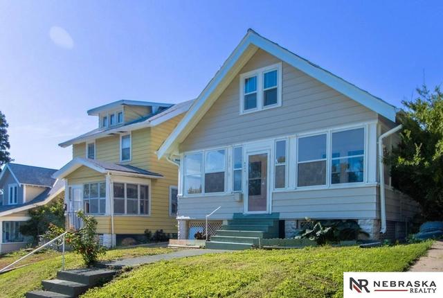 4279 Wirt St, Omaha, NE 68111