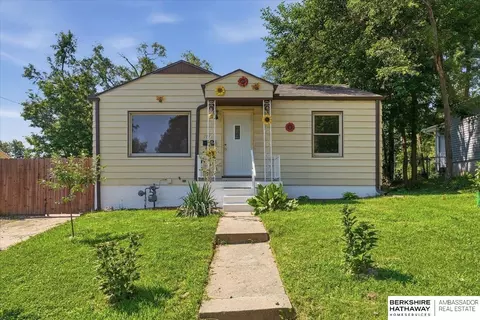 1713 Hill St, Plattsmouth, NE 68048