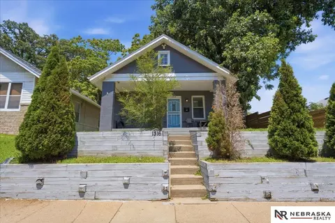 1316 Connell Ct, Omaha, NE 68108