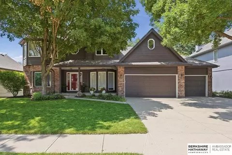 304 N 163 St, Omaha, NE 68118