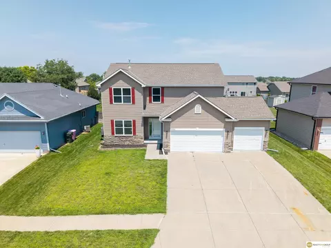 17016 Morgan Ave, Gretna, NE 68028