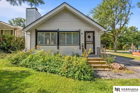 6257 Sprague St, Omaha, NE 68104