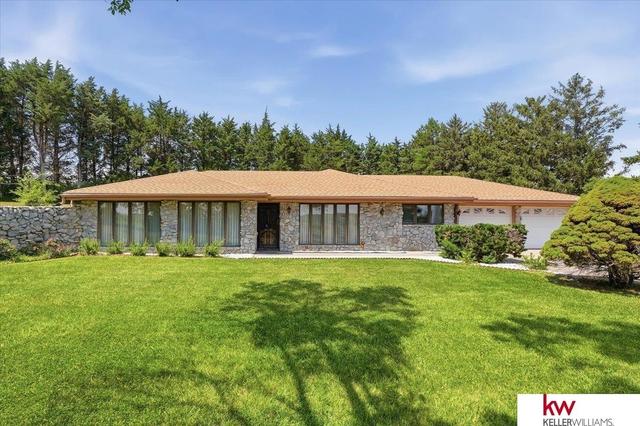 11006 Mill Rd, Louisville, NE 68037