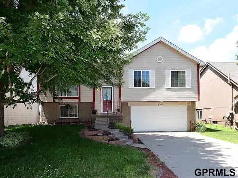 5922 S 186th Ave, Omaha, NE 68135