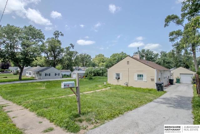 6620 Seward St, Omaha, NE 68104