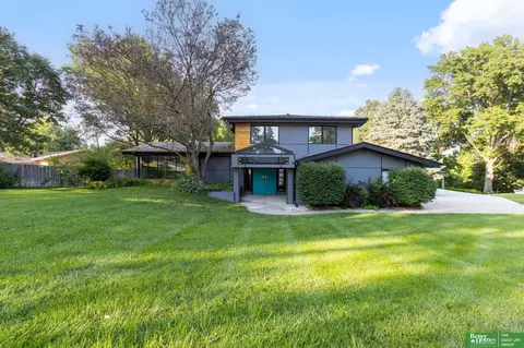 12614 Harney Cir, Omaha, NE 68154