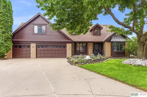 16509 Spring Cir, Omaha, NE 68130