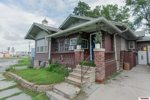 2746 California Ct, Lincoln, NE 68510