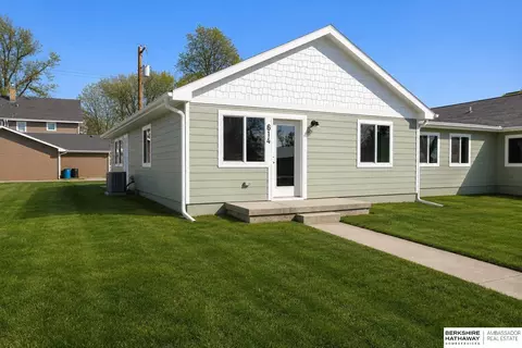 Exterior - 614 Main St, Scribner, NE 68057 photo 1 of 5