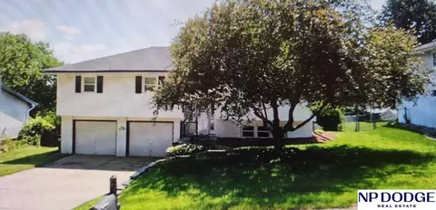 4029 N 93 St, Omaha, NE 68134