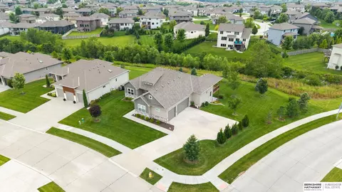 4440 N 190th Ave, Elkhorn, NE 68022