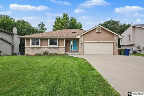 11760 Mccarty Loup Loup, Bellevue, NE 68123