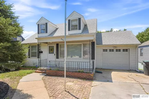 2624 N 70th Ave, Omaha, NE 68104
