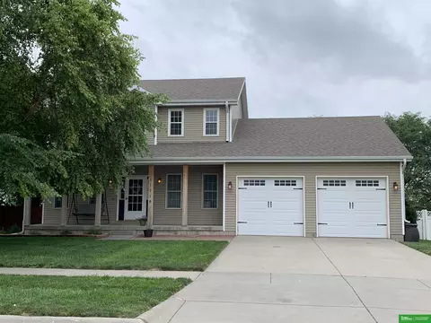 11210 N 136th Pl, Waverly, NE 68462