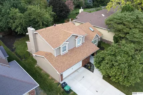 15720 Capitol Ave, Omaha, NE 68118