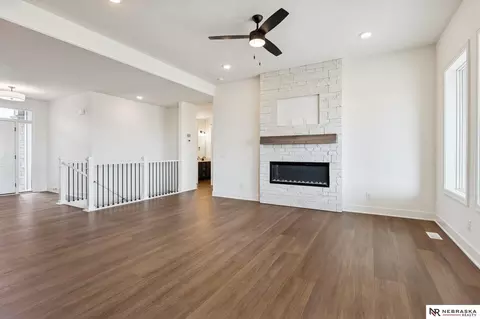 16102 Belling St, Bennington, NE 68007 photo 6