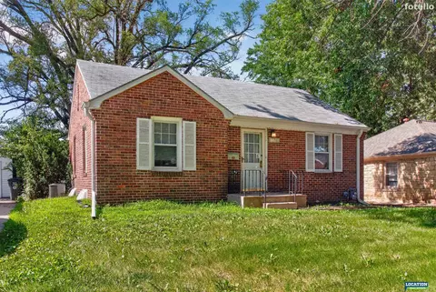 4025 Everett St, Lincoln, NE 68506