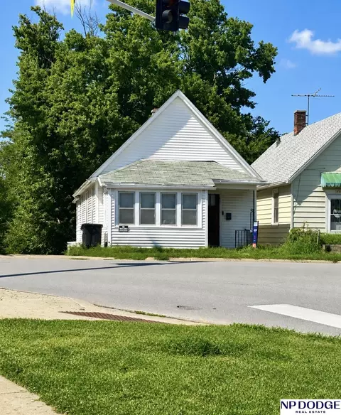 708 Bancroft St, Omaha, NE 68108