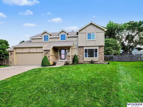 14052 Gertrude Cir, Omaha, NE 68138