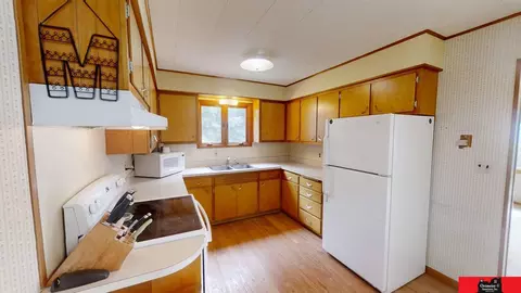 Kitchen - 200 Carns Ave, Pender, NE 68047 photo 2 of 2
