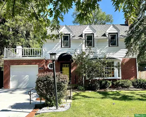 711 J E George Blvd, Omaha, NE 68132