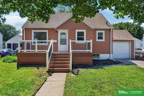 2131 N Clarkson St, Fremont, NE 68025