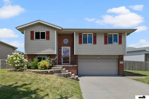 1641 SW Jordan St, Lincoln, NE 68522