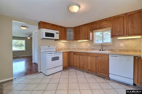306 Madison St, Waterloo, NE 68069 photo 7