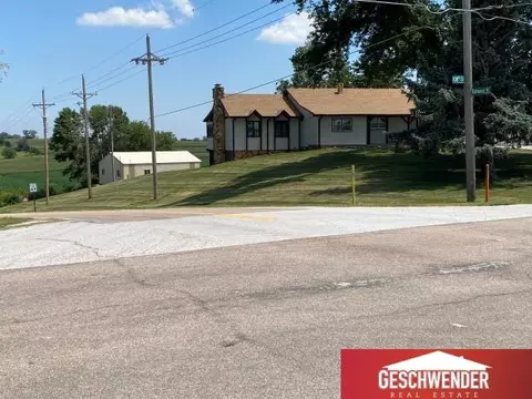 9959 N 108 St, Omaha, NE 68142