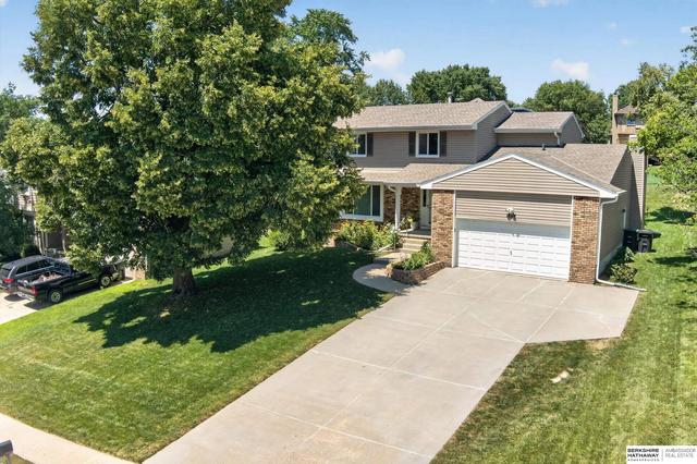 14124 Cedar Cir, Omaha, NE 68144