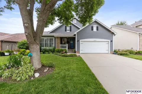 16270 Sprague St, Omaha, NE 68116