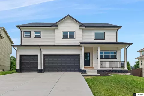 14909 S 21st St, Bellevue, NE 68123